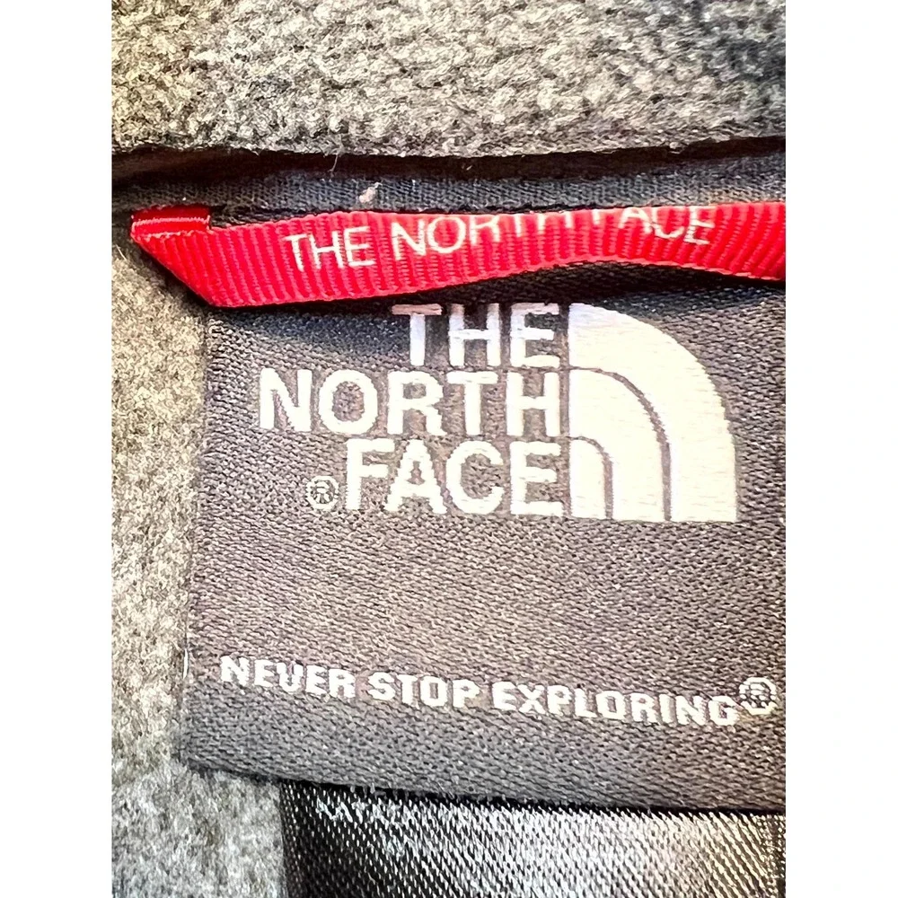 The North Face Sweatshirt Mens Medium Gray Fleece Performance 1/4 Zip Pullover